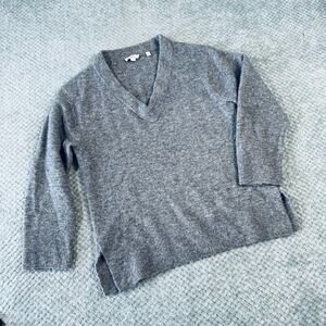 VINCE. Gray heathered vneck sweater merino wool alpaca blend comfy cozy sweater